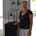 Entrevista a Alina Strong, comisaria de la IV Exposición Internacional de Arte, Formas y Colores