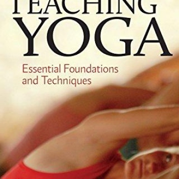 ⚡PDF✓DOWNLOAD Teaching Yoga: Essential Foundations and Techniques -  sadfgsdgsdg - Podcast en iVoox