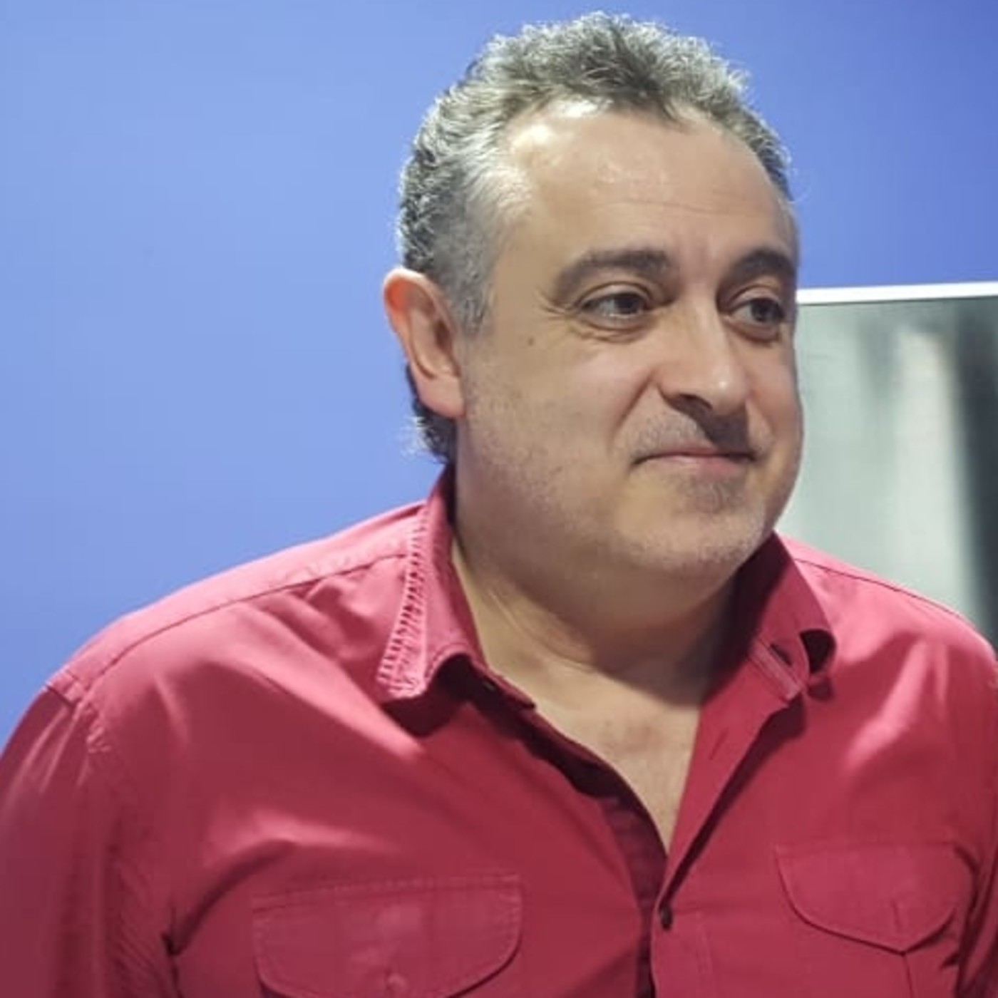 Eco Fm Tony Ferrer Escultor 19 02 2020 La Vida Es Un Puro