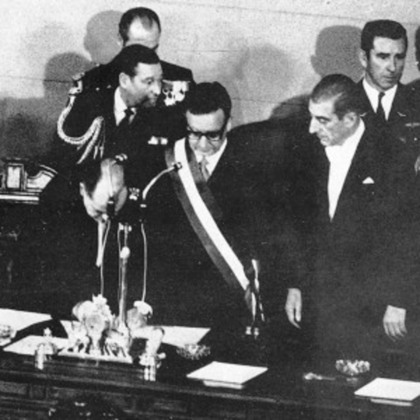 Micro - 03 De Noviembre 1970 - Salvador Allende Asume La Presidencia De ...