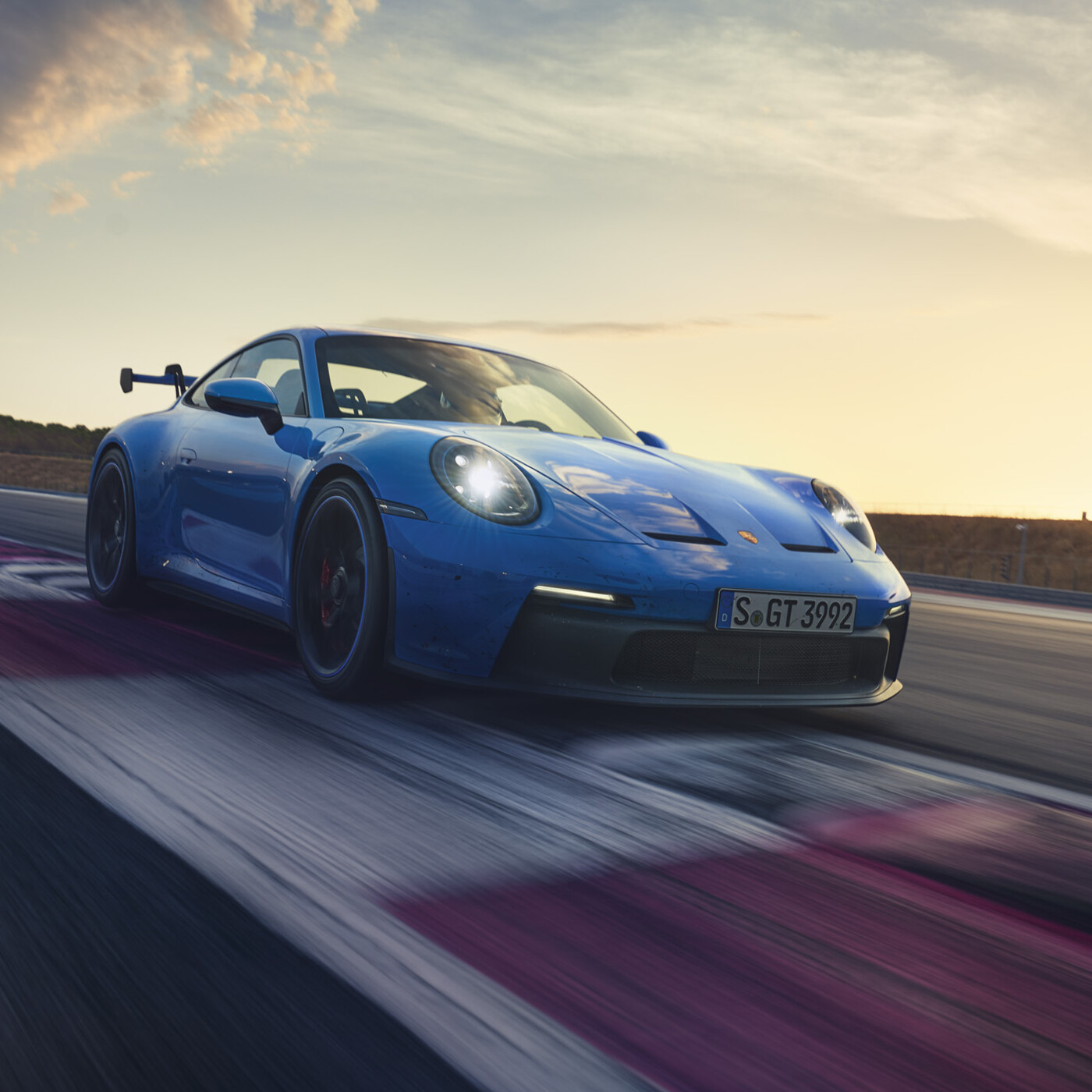 Presentación Porsche 911 GT3 en El Garaje Hermético de Máximo Sant en