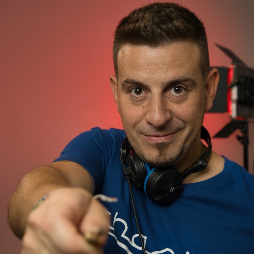 Dj Nau