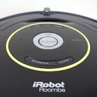 Casado y Sánchez pasan la Roomba a las listas