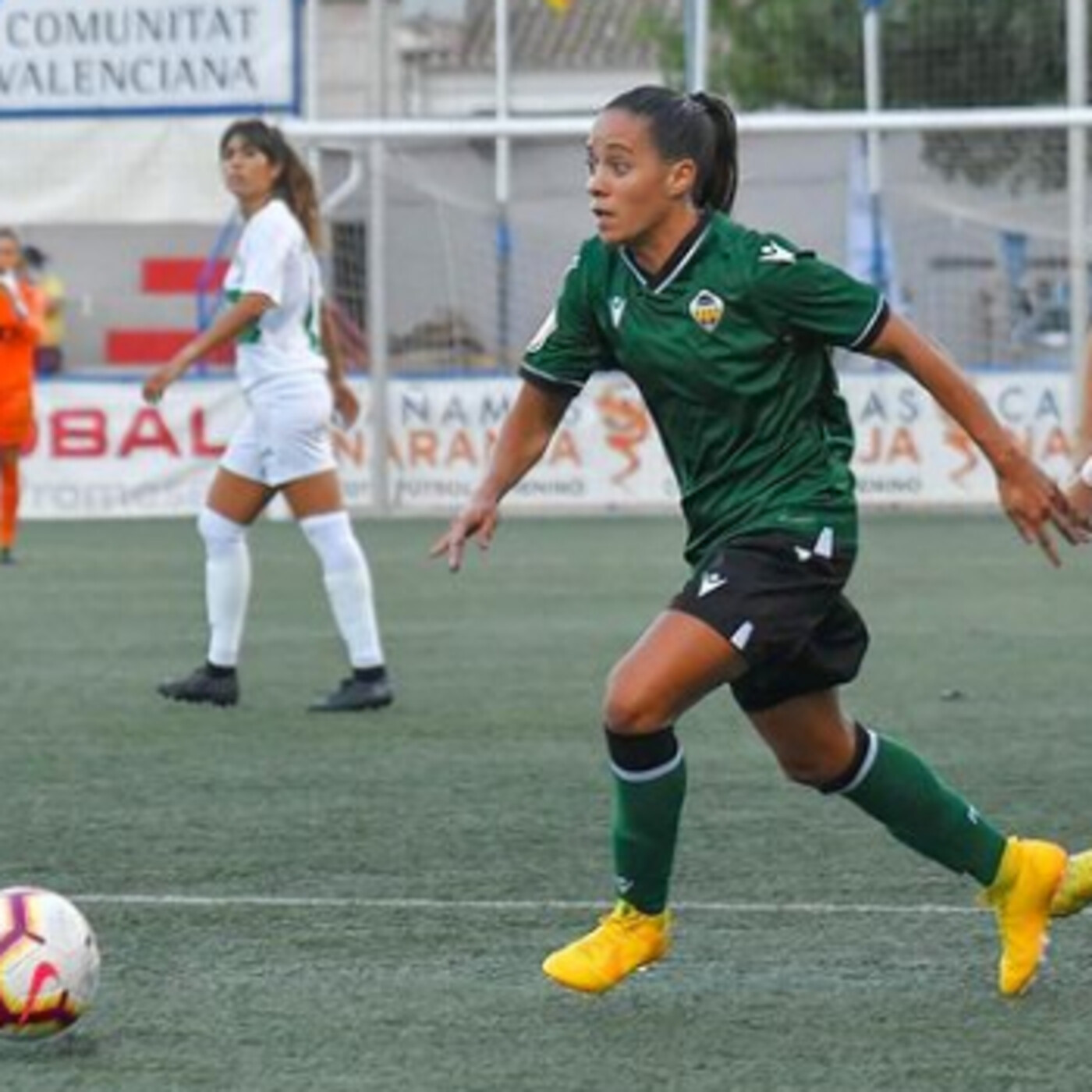 Elles També Juguen