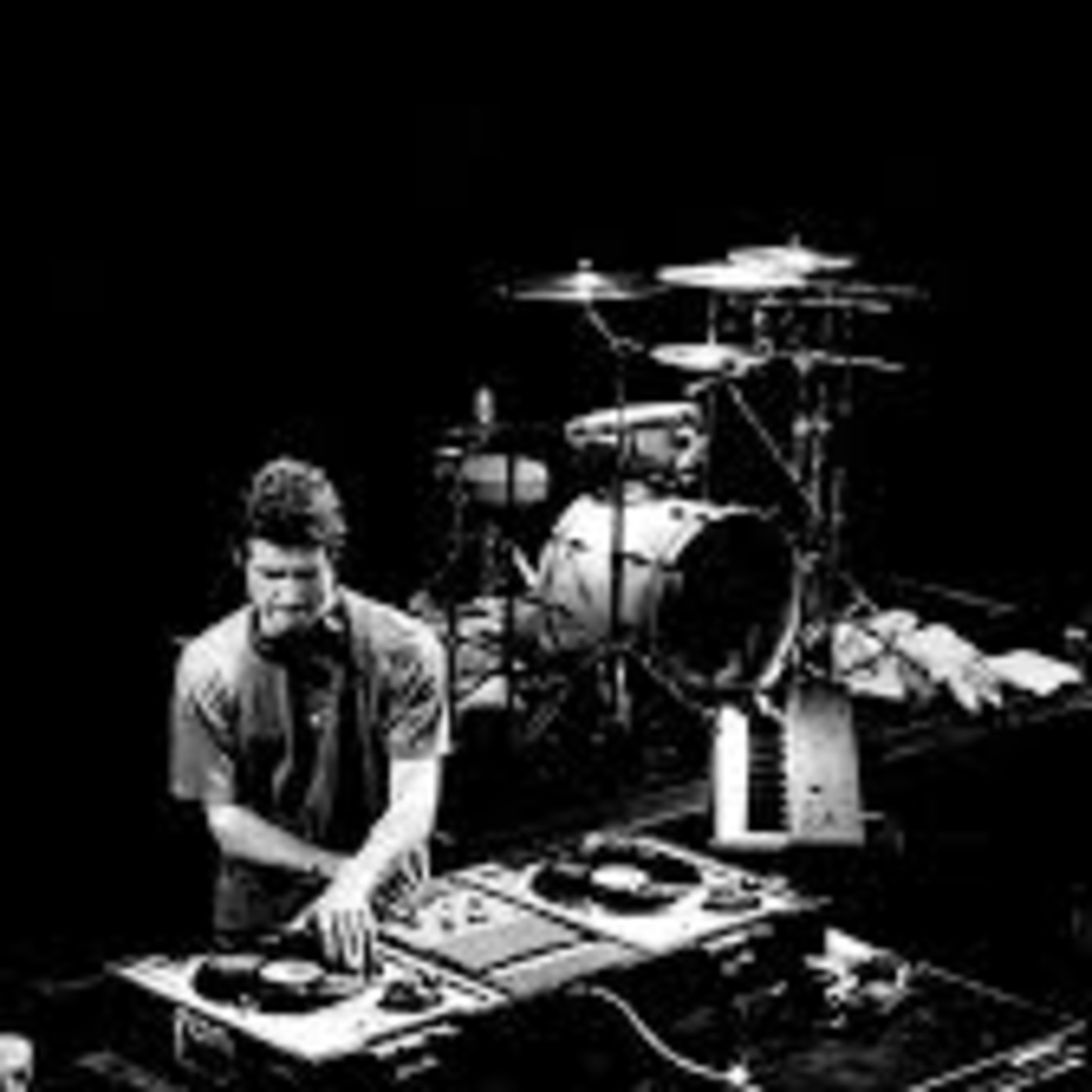 MAS ALLA DE ORION - 2017.11.23 PROPELLERHEADS: LA ÚLTIMA SEÑAL DE VIDA.