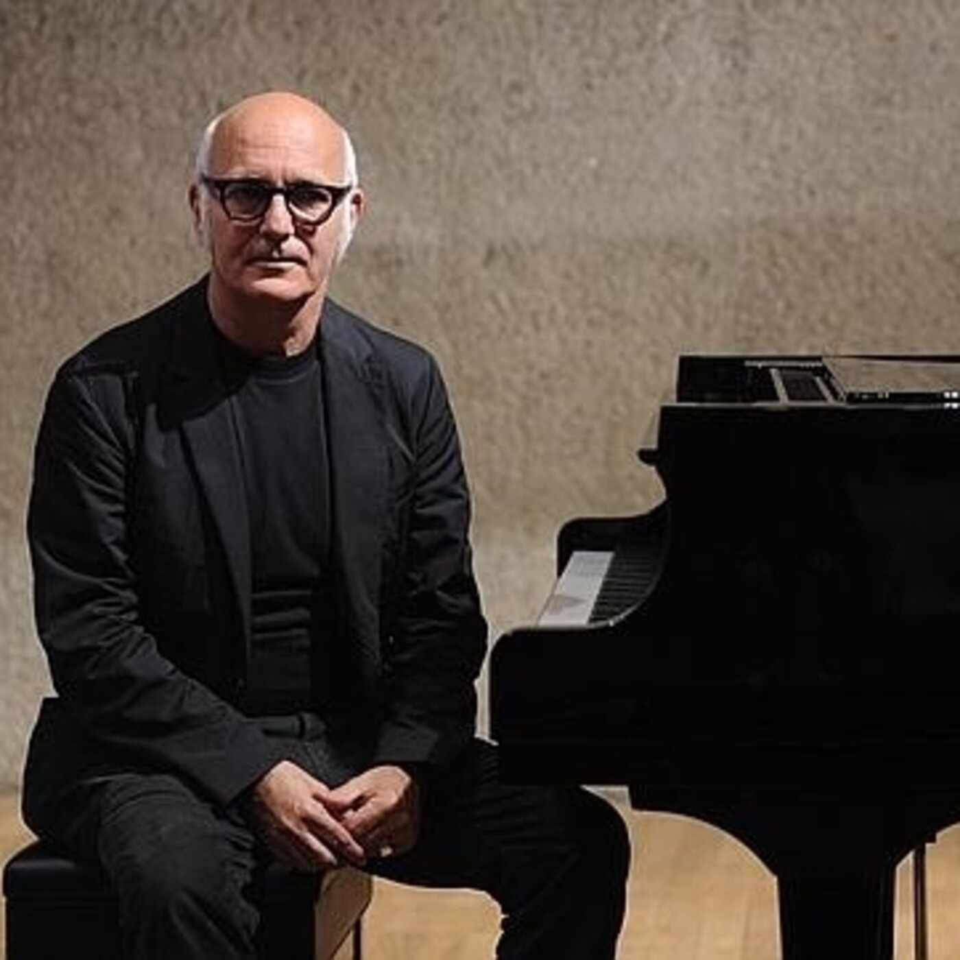 Entre Músiques 73. Ludovico Einaudi.... (castellano) episode artwork