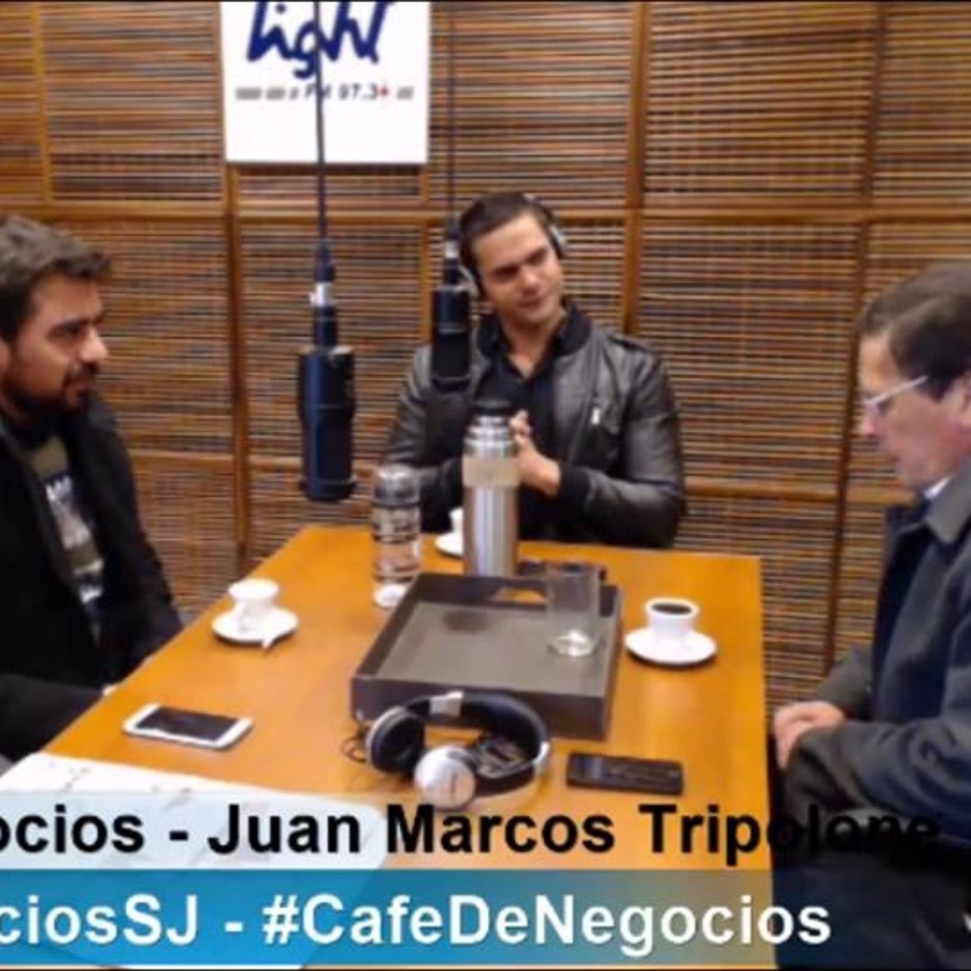 Café de Negocios