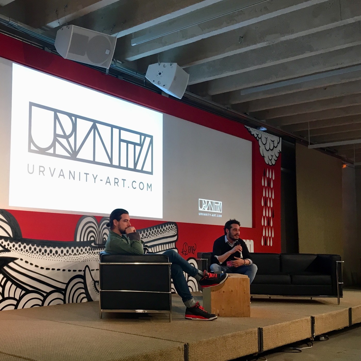 Conferencias, entrevistas, charlas, presentaciones