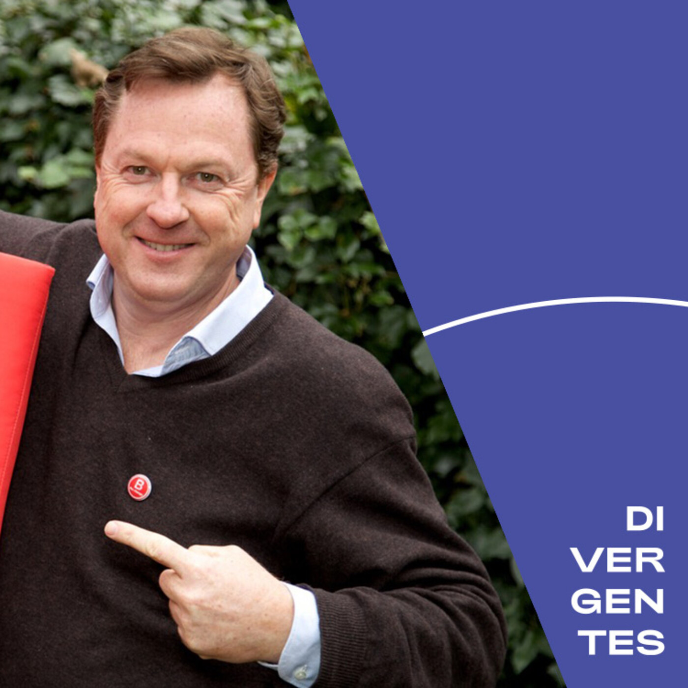 Divergentes: Cartógrafos de la Digitalización