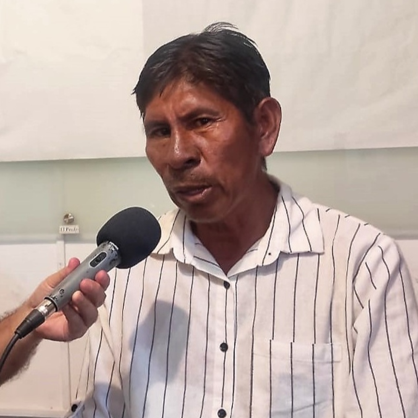DEVUELVAN NUESTRA TIERRA