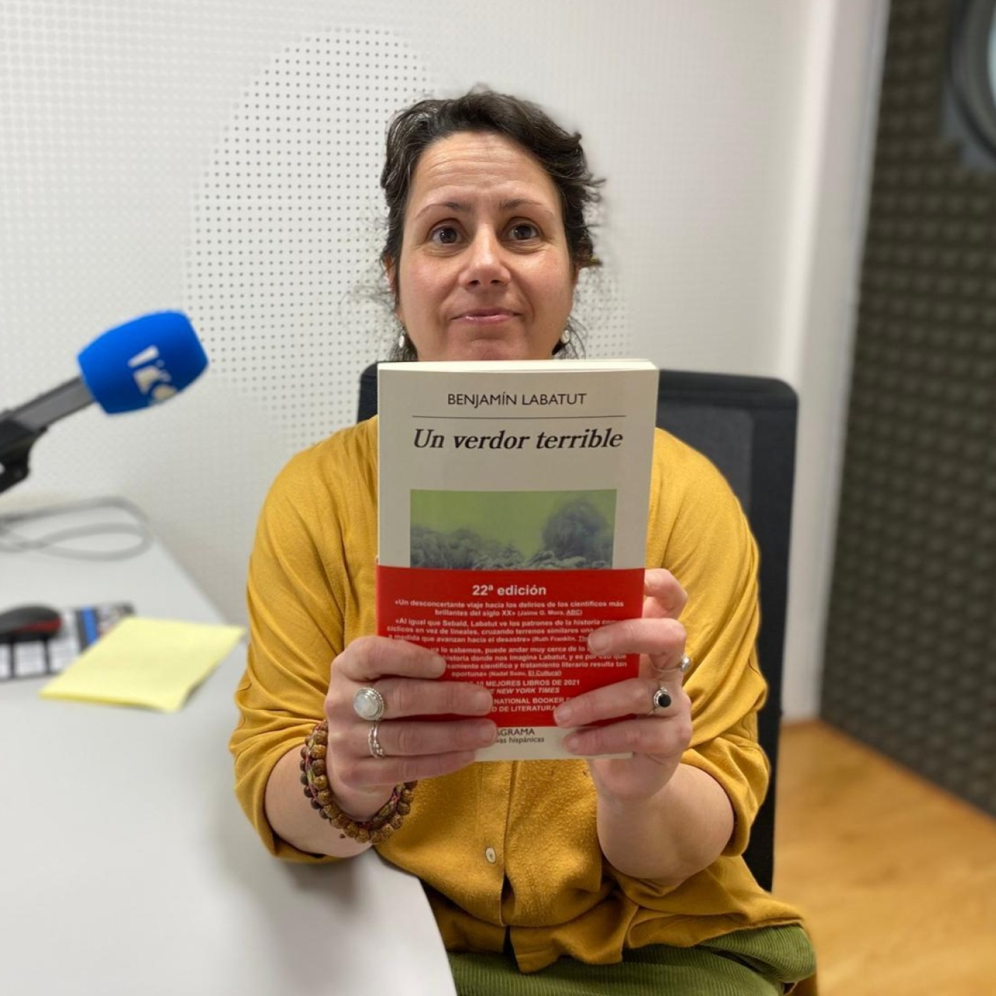 Llibres amb Mar Arenaza