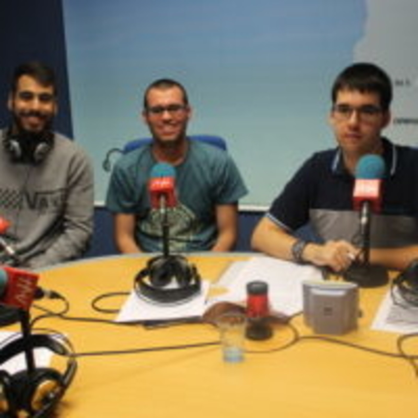 MÁS ALLÁ DEL FUTBOL