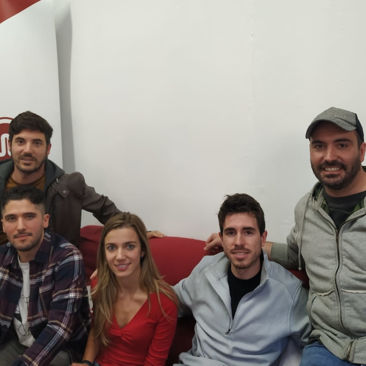 DETRÁS DE CADA CANCIÓN