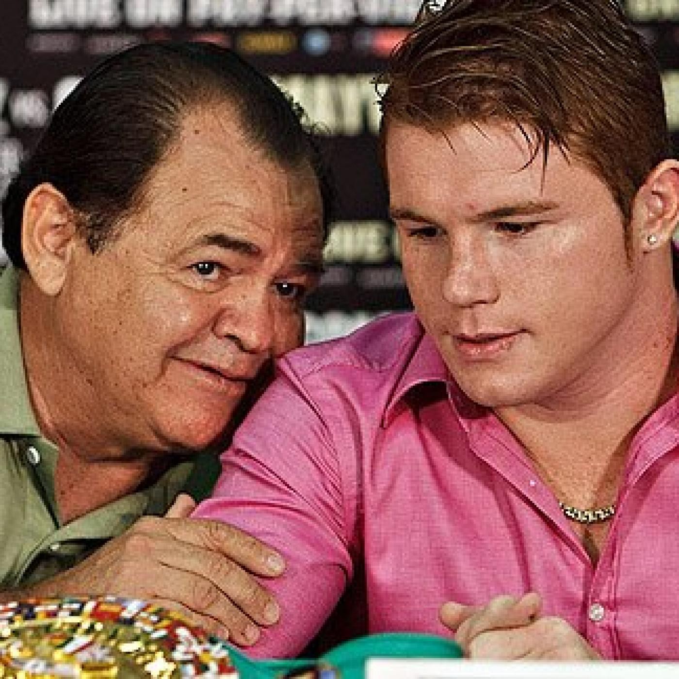 Ring Side en el aire