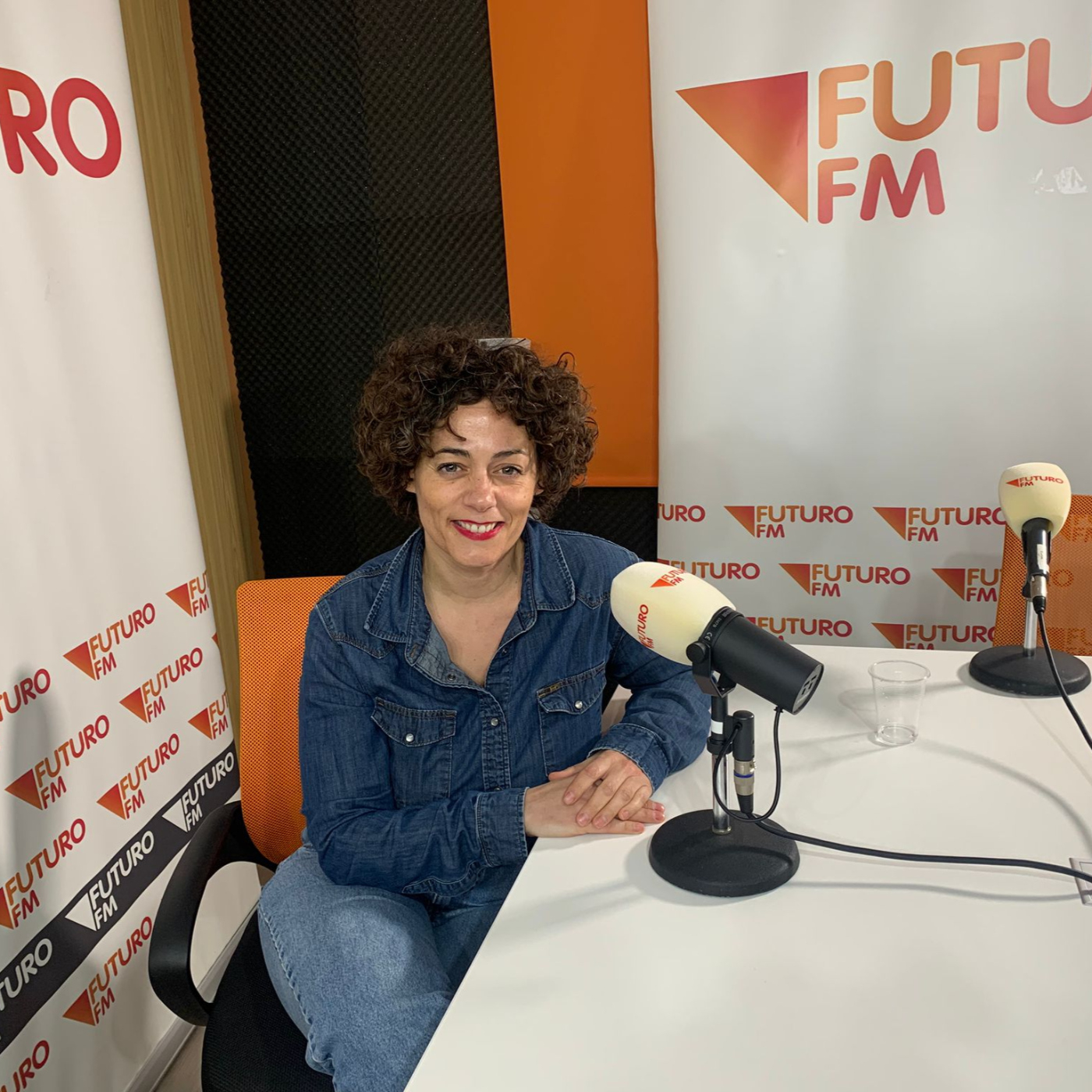 Entrevista con Estela Romeralo, coach de mujeres episode artwork