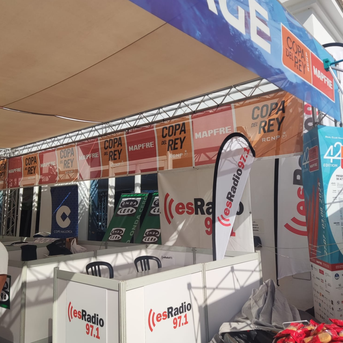 02e35757a098046176733bf0bf1c670f XXL esRadio Baleares