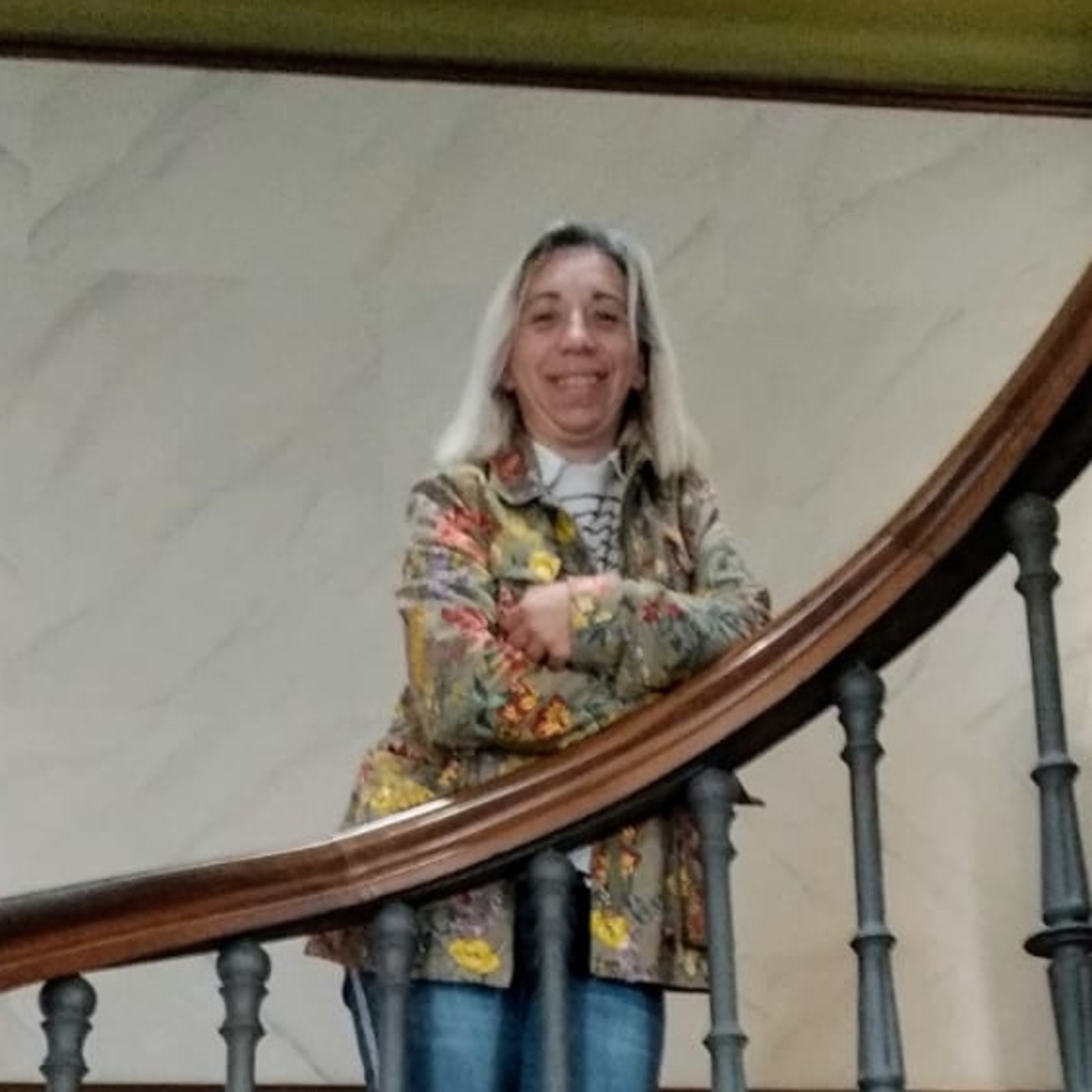 DE DENTRO A FÓRA