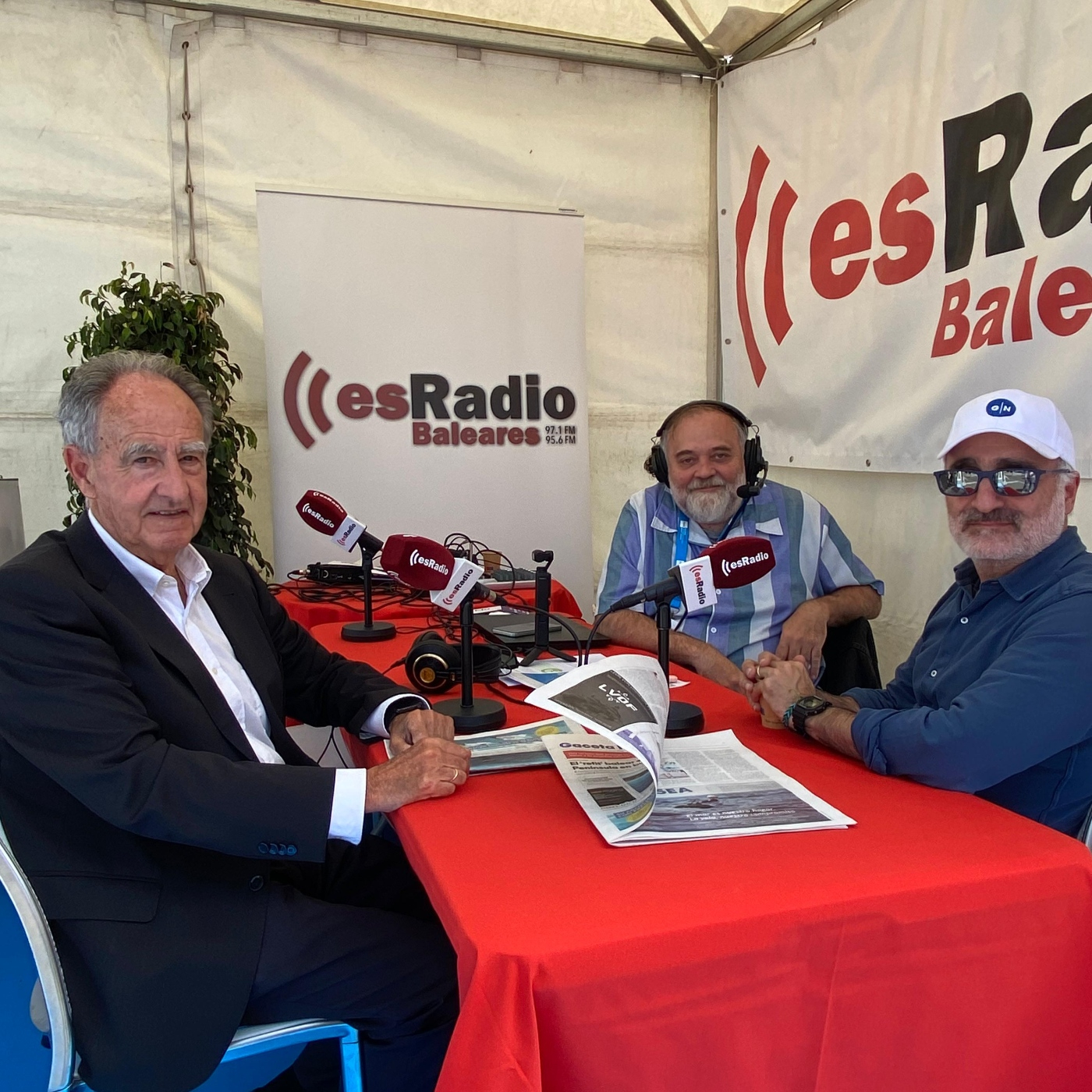 030f4c2d9f3b8b39b5f2fc26e17f4cae XXL esRadio Baleares