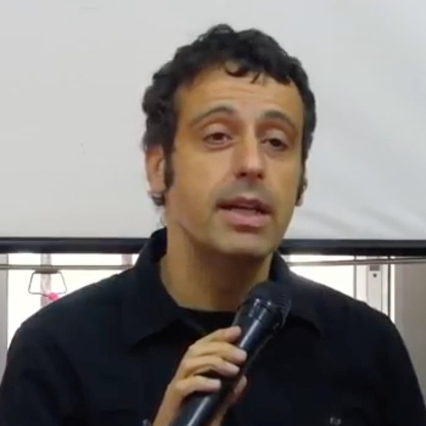 Derecho a comunicar