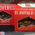 Reportaje. Degustación de grillos y gusanos de Carrefour
