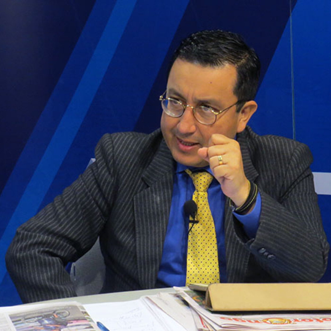 Glatzer Tuesta – Editorial 14 de octubre de 2021 episode artwork