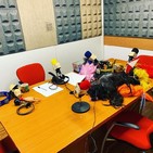 Frikiteam 222 en Radio Ciutat Vella Entrevistas a Las Manos de Filippi Juanse y Can Mercader festival