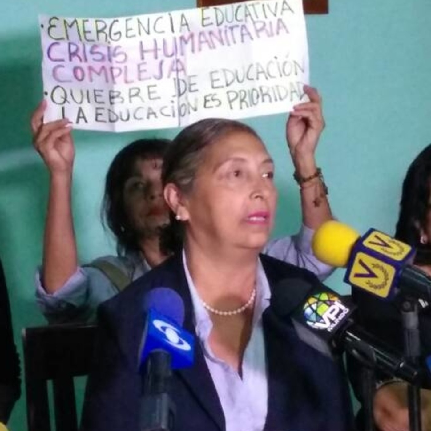 Arriba Banderas