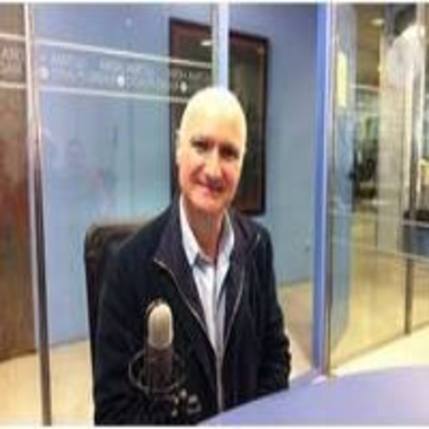 RETINOSIS PIGMENTARIA / Entrevista Dr. Ernesto Basauri (IBO)