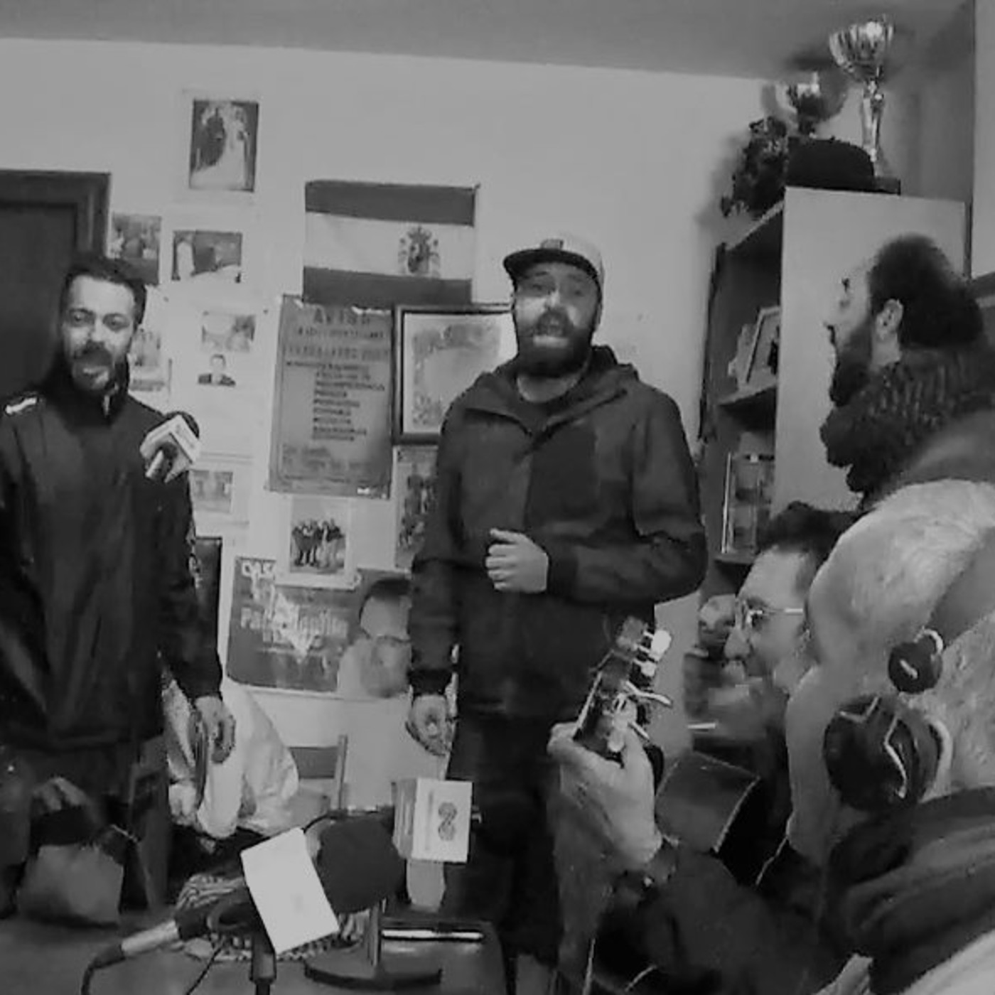 TU MÚSICA BLUES Y UN POQUITO DE ROCK AND ROLL