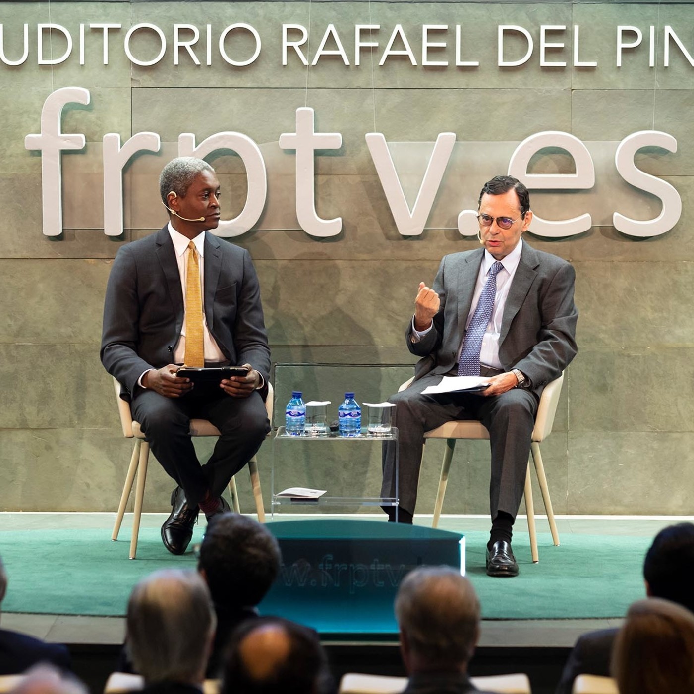 Diálogos y debates Fundación Rafael del Pino