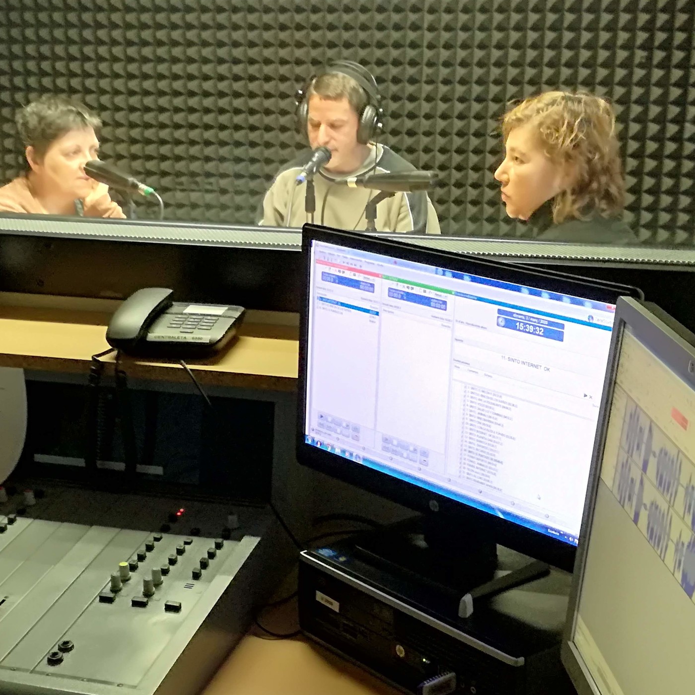 Polivarrina Radio