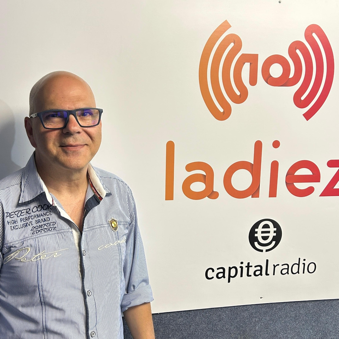 La Diez Capital Radio