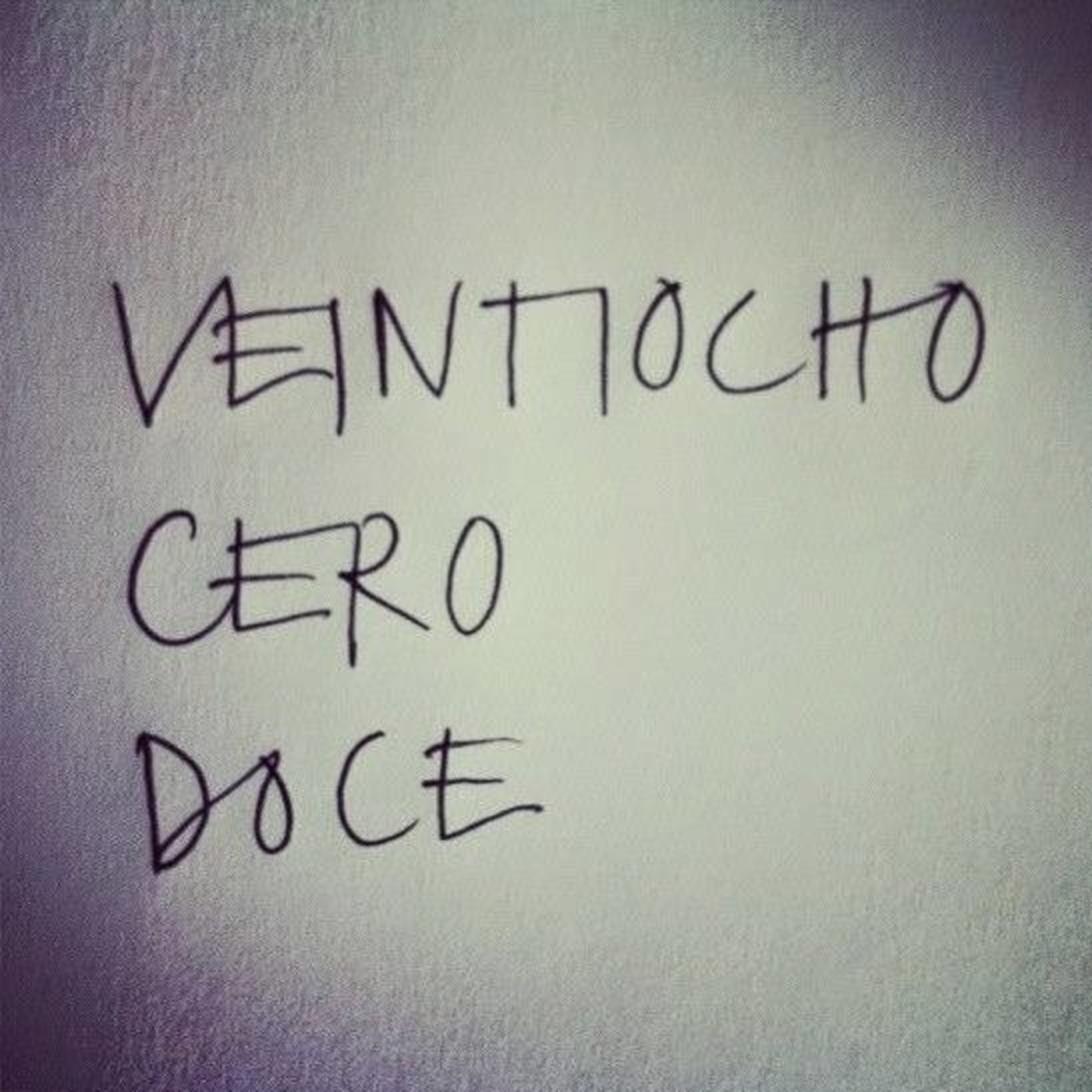 28012 (veintiochocerodoce) radio