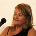 Homenaje a la poeta y escritora, Susi Arencibia