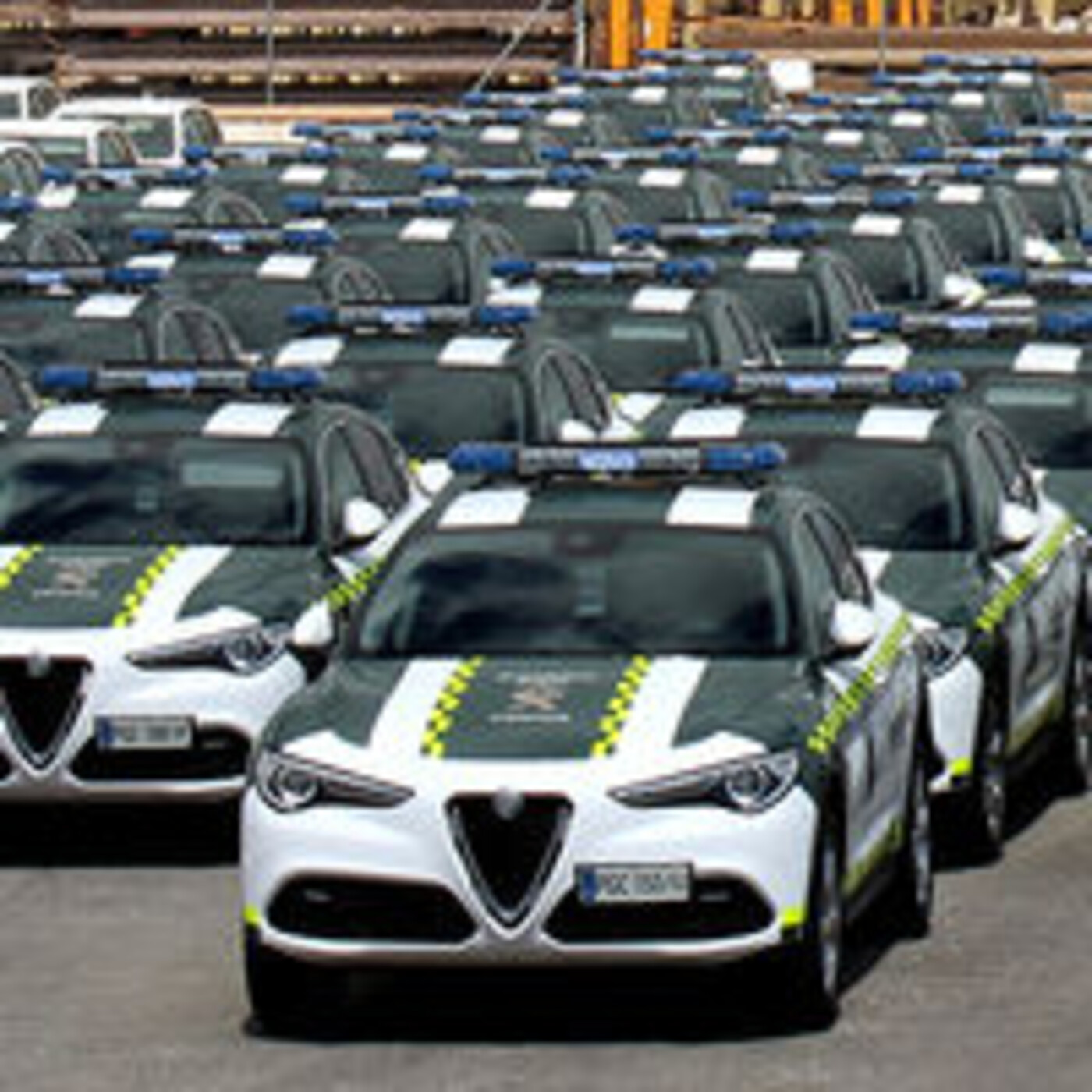 Nadie quiere vender coches a la Guardia Civil