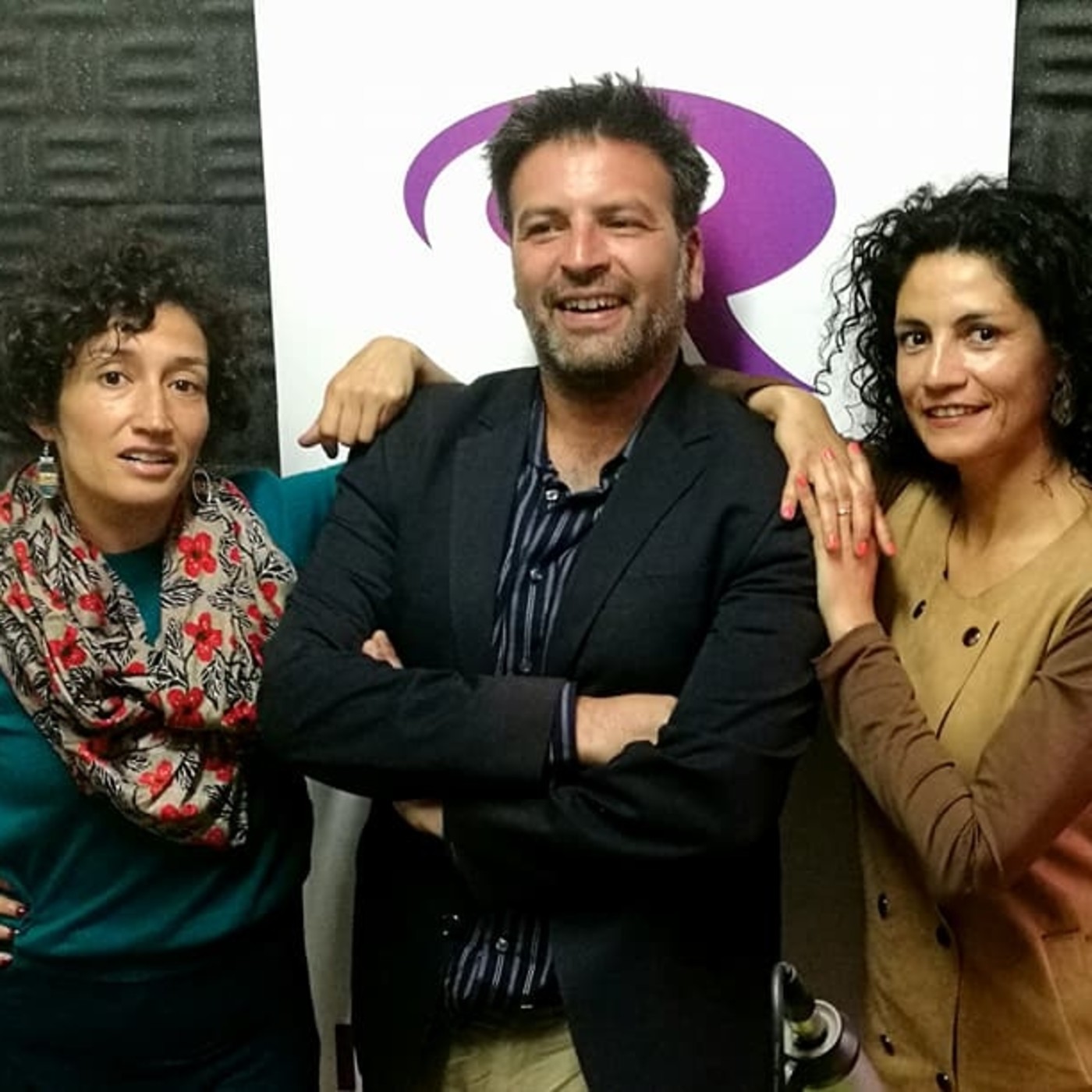 te invito a escuchar aquí!