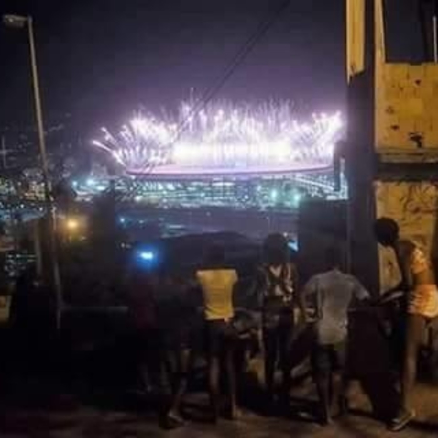 10-08 Editorial: Del estadio a la favela: ¿Qué pasa en Brasil? episode artwork