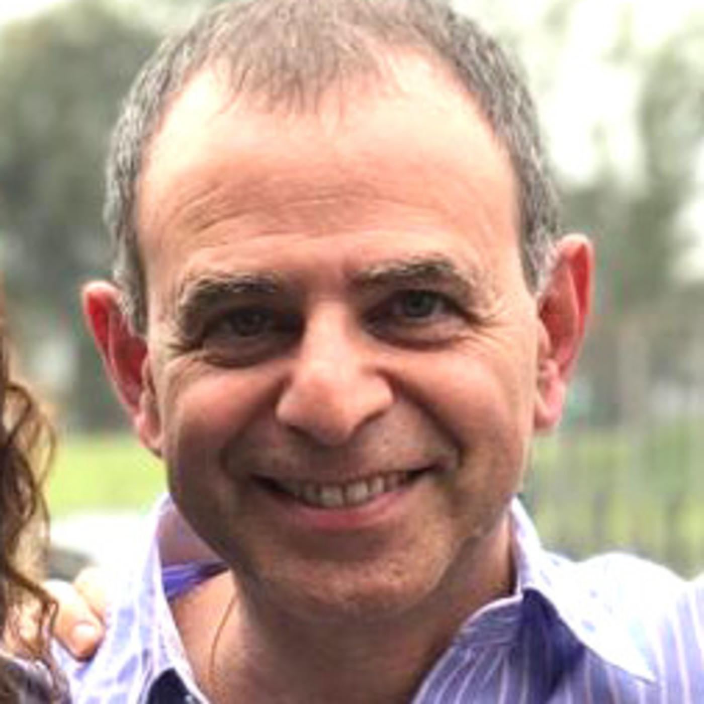 Dr. Gustavo Bedrossian: "Es bueno y necesario que podamos hablar del suicidio de adolescentes para prevenirlos"