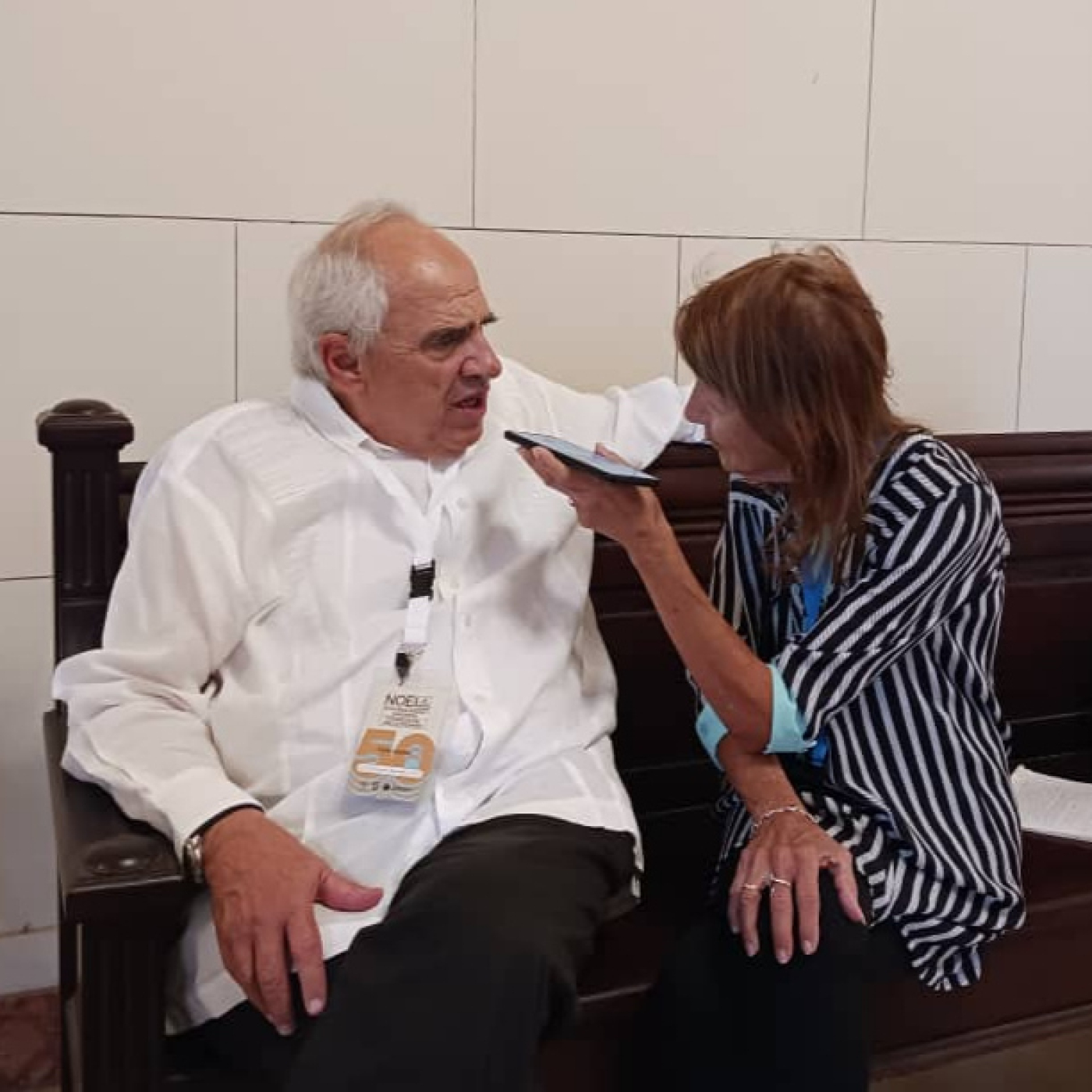 Conversación con Ernesto Samper, participante en el Congreso sobre Nuevo Orden Económico Internacional