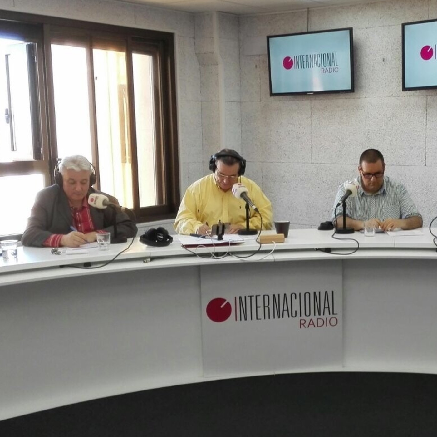 Radio Magazine Business Class 2.0