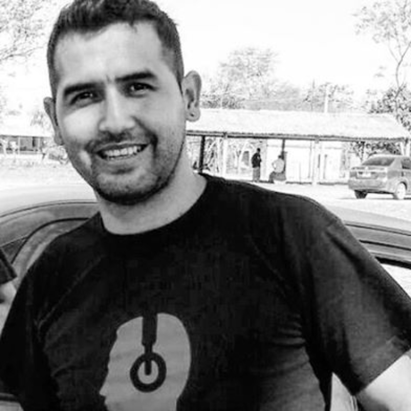 Podcast CONTACTO INICIAL