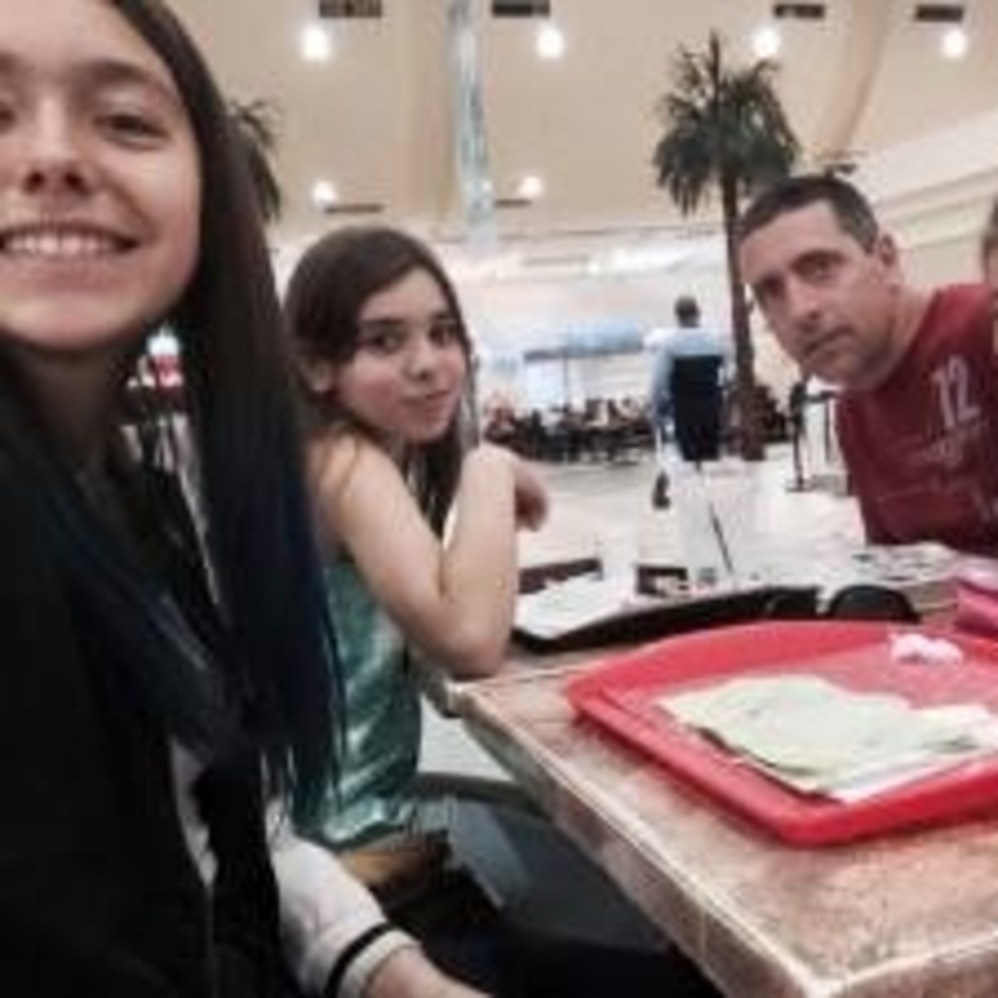GrupoDenunciaJuezFamiliaMoron