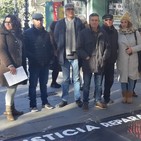 IU apoya la concentración realizada en Sevilla por la exhumación de la fosa de Pico Reja