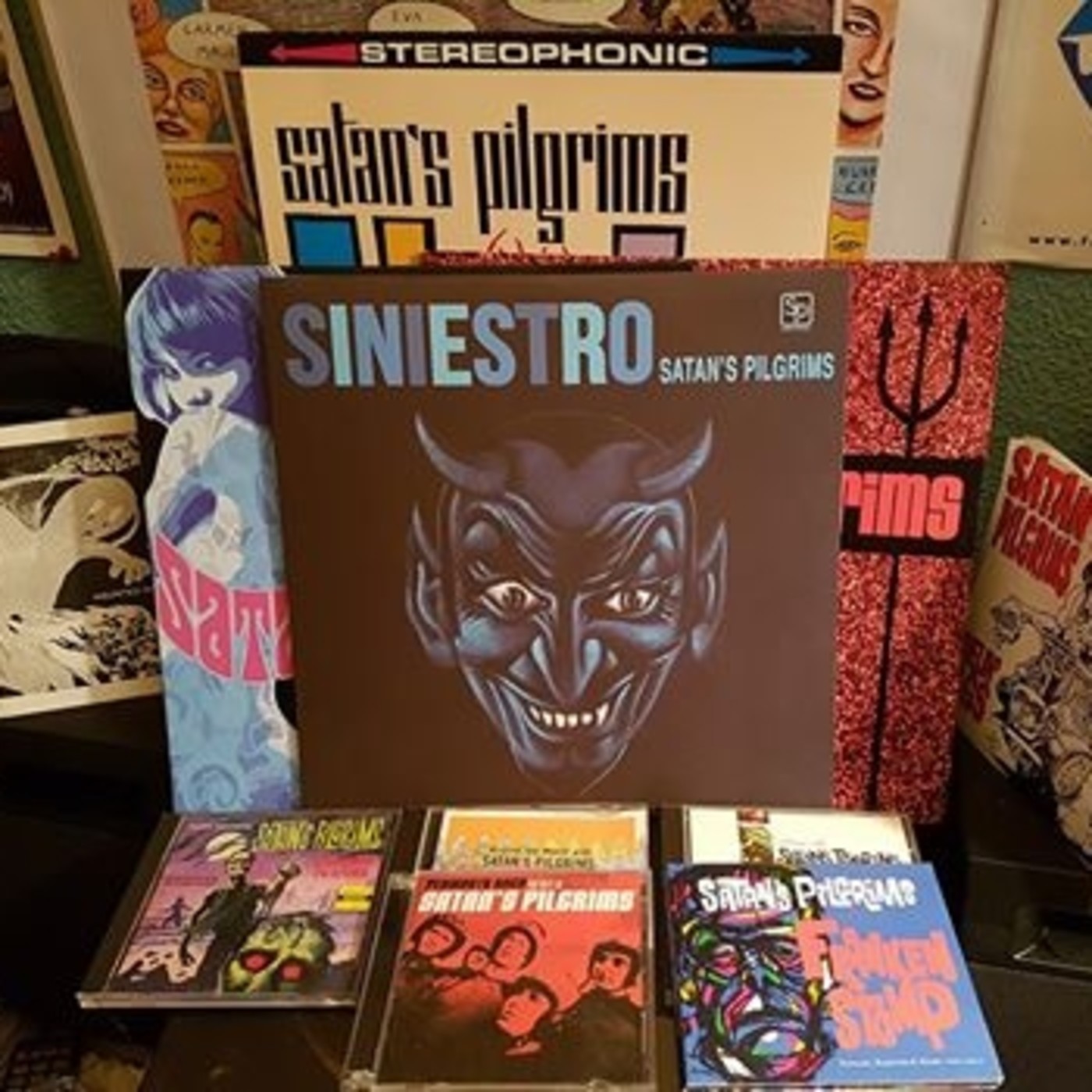 La Ola Perfecta #56 Satan's Pilgrims, 25 años de Garage, Horror y Psicodélico Surf (1993-2017)