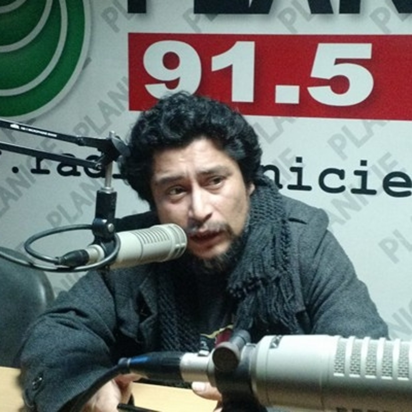 Lima Gris Radio: Entrevista con Gabriel Rimachi Sialer episode artwork