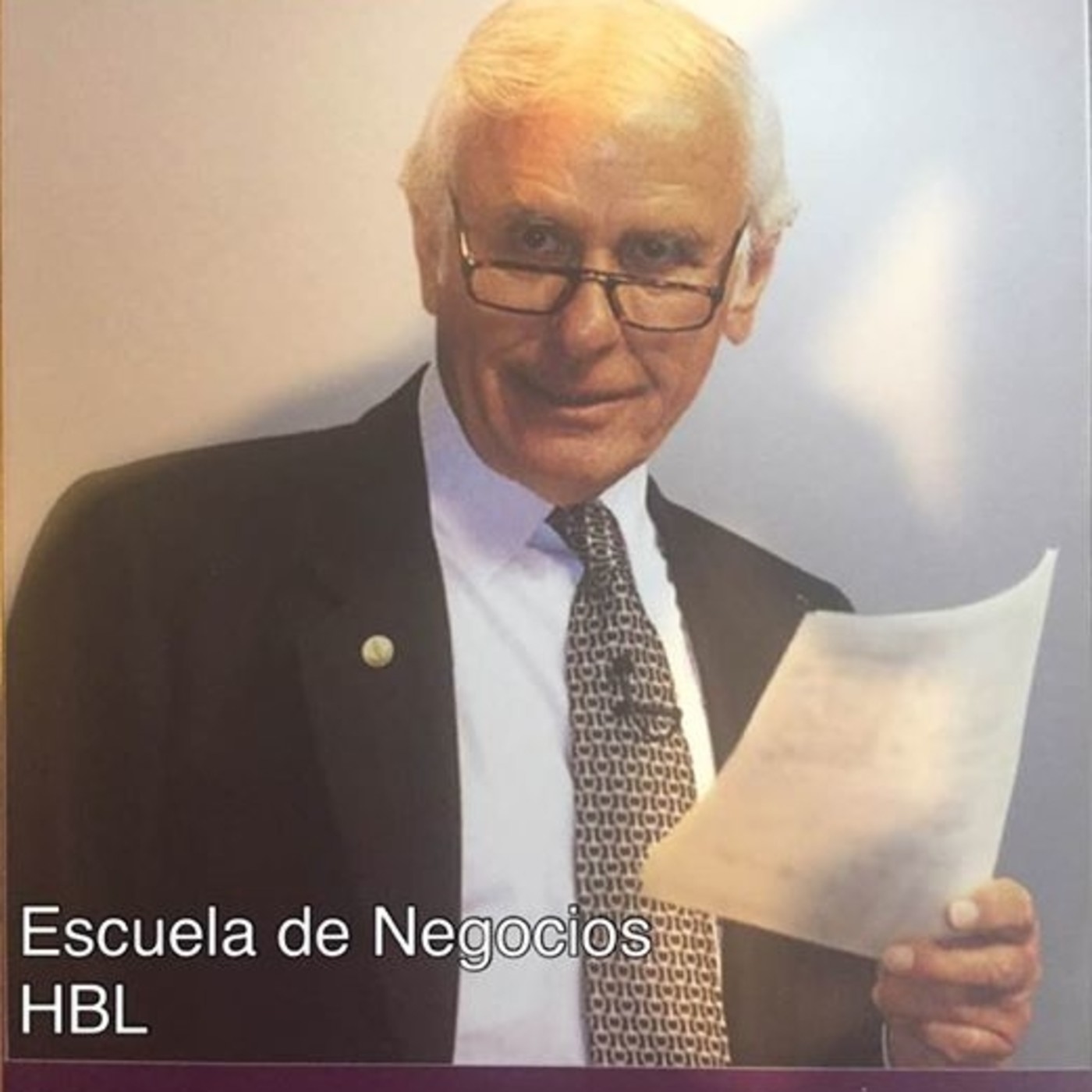 Escuela de Negocios HBL