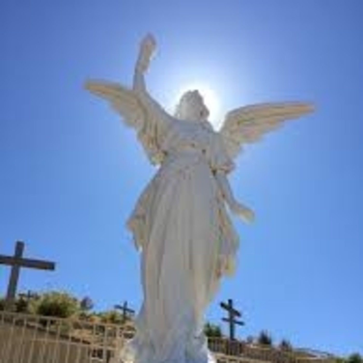 Los Santos Ángeles nos enseñan a oír Los Santos Ángeles nos enseñan a oír