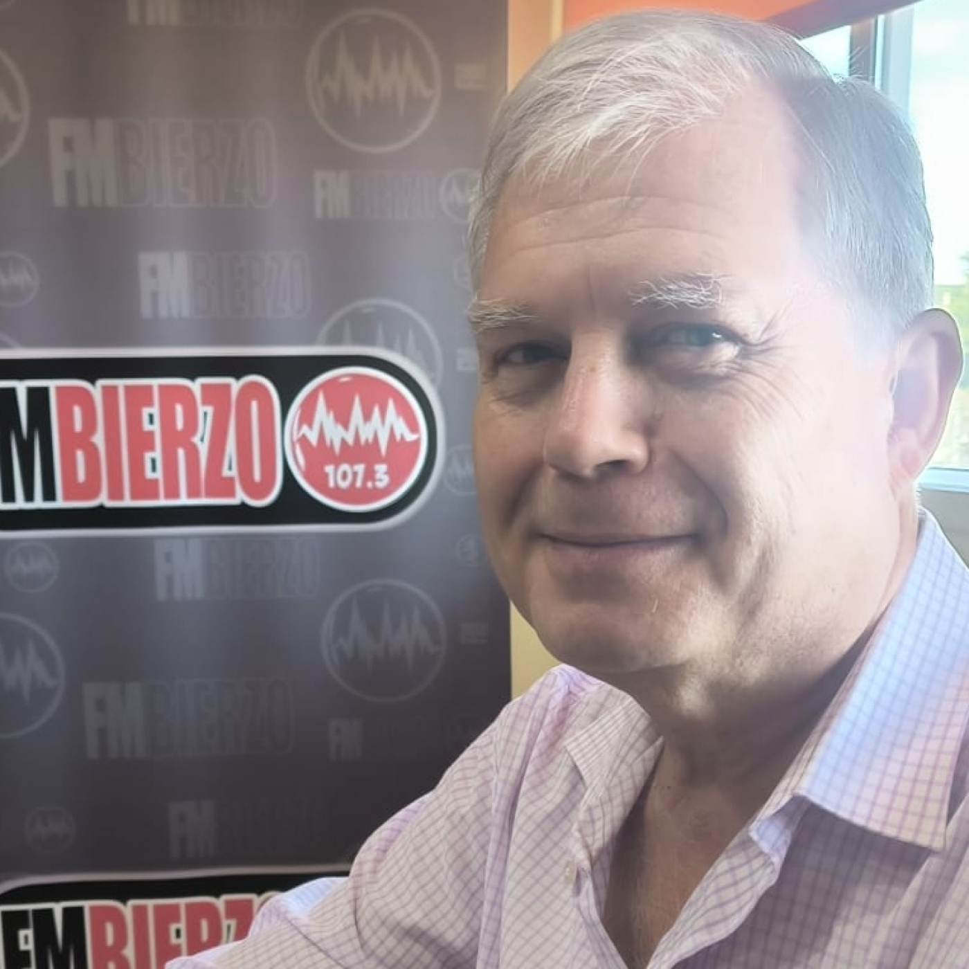 Hoy hablamos con Gerardo de la Mata y Marisa Jiménez, miembros del Grupo Rociero de Bembibre