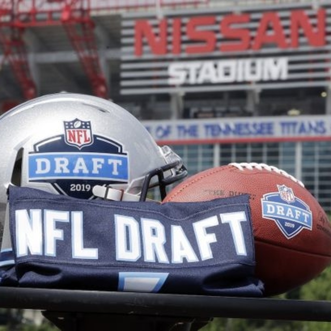 Almendros_NFL #33 "O de como hago un mock draft"