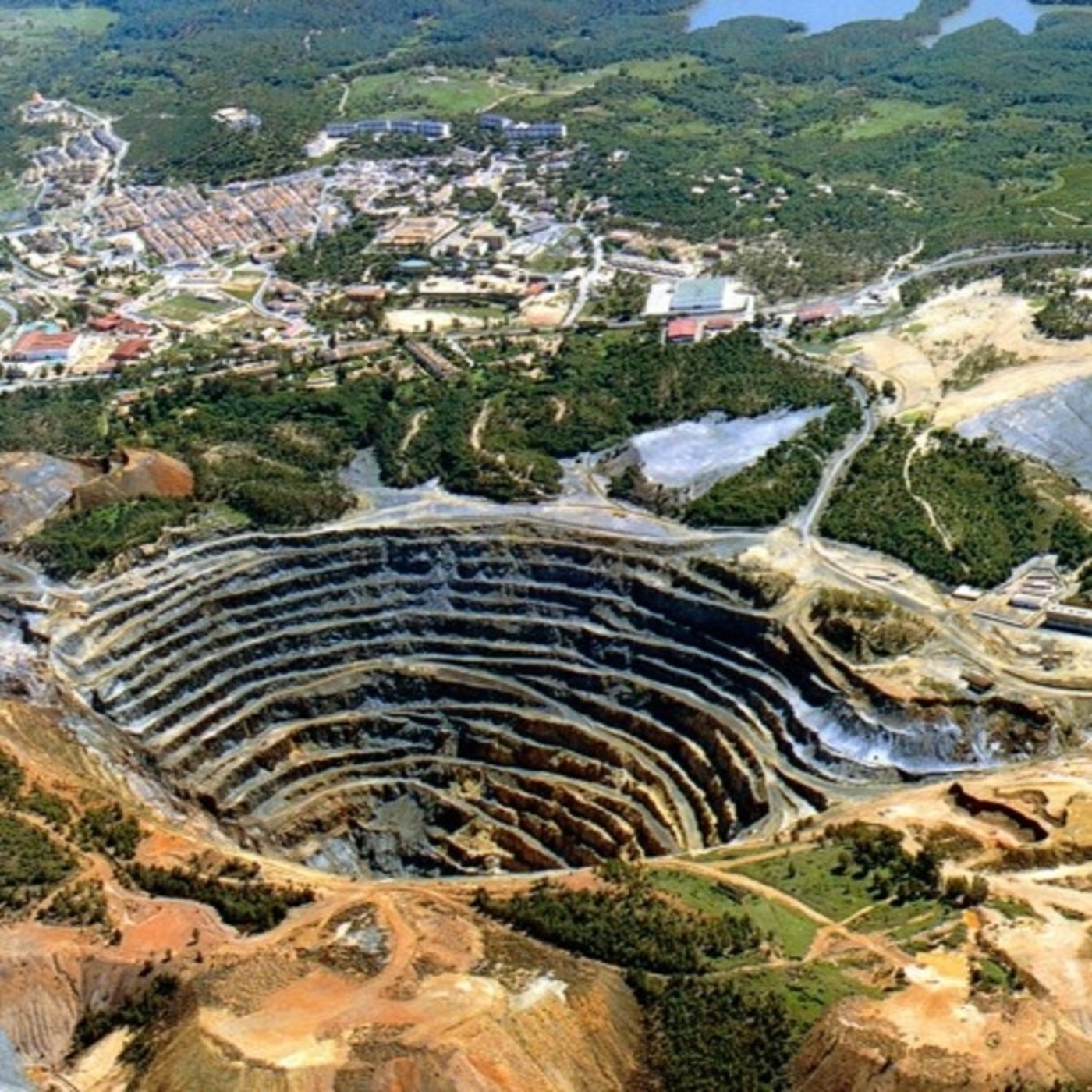 #Econautas por @EnriqueViale: Los lobbies del extractivismo.